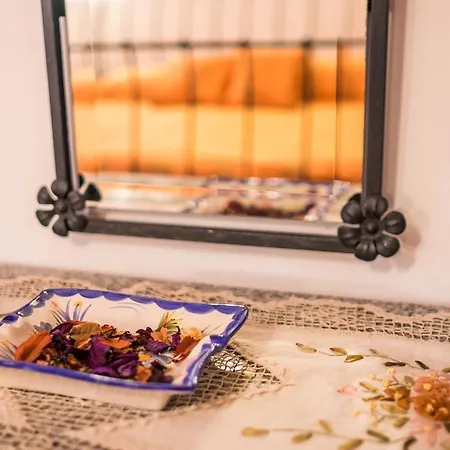 Ostanak kod kuće Maria *