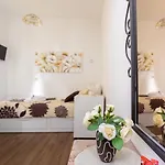 Maria Gazde/Camere de închiriat Malinska