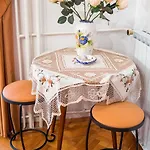 Gazde/Camere de închiriat Maria *