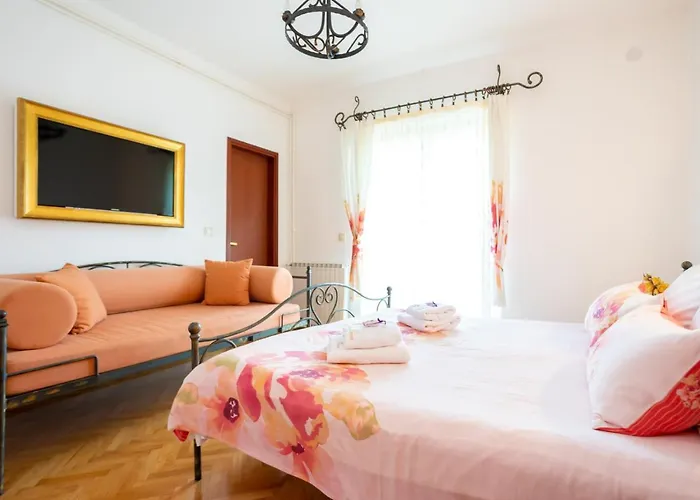 Ostanak kod kuće Maria *